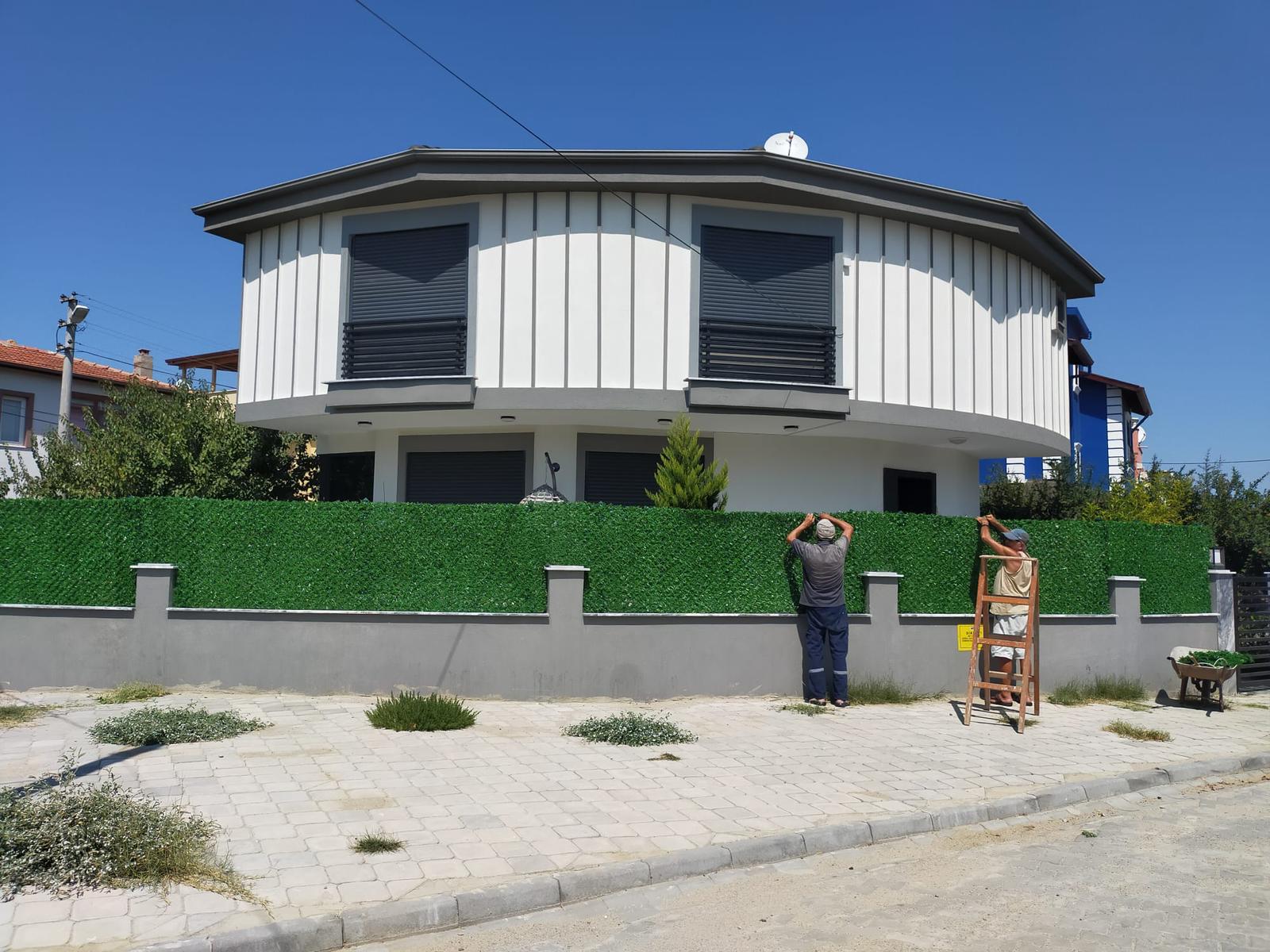 Ogretmenler mahallesinde satilik villa mustakil kose 4